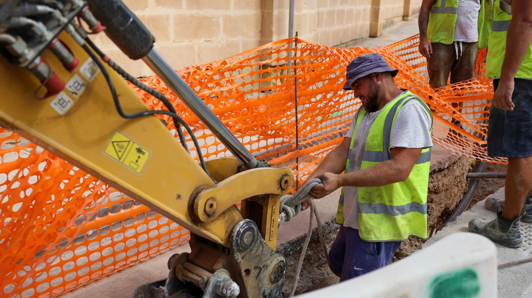 Improved electricity supply for hundreds of families in Mosta